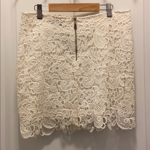 NWOT White Lace Skirt - Picture 2 of 6